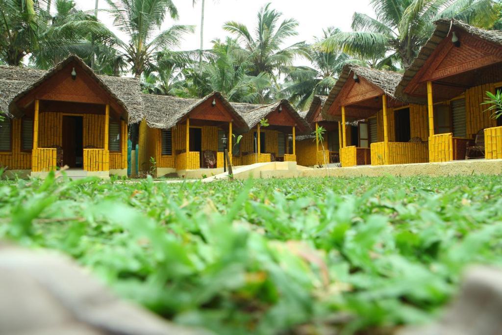 Savithri Inn Bamboo Cottages & Resorts Varkala Eksteriør billede