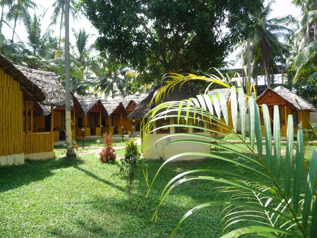 Savithri Inn Bamboo Cottages & Resorts Varkala Eksteriør billede