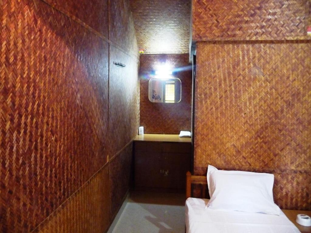 Savithri Inn Bamboo Cottages & Resorts Varkala Eksteriør billede