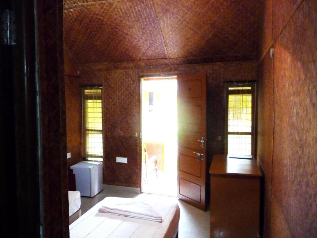 Savithri Inn Bamboo Cottages & Resorts Varkala Eksteriør billede