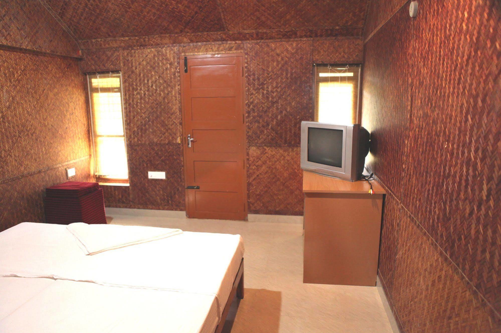 Savithri Inn Bamboo Cottages & Resorts Varkala Eksteriør billede