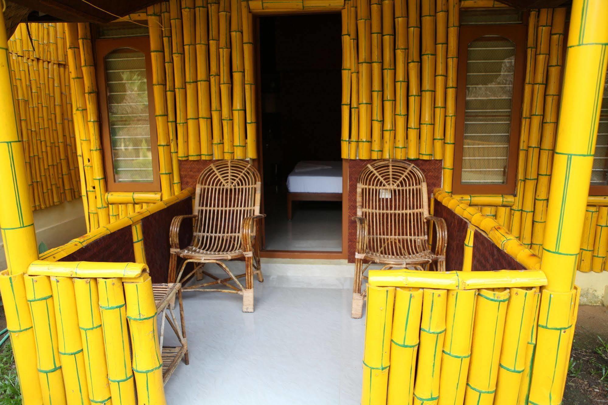 Savithri Inn Bamboo Cottages & Resorts Varkala Eksteriør billede