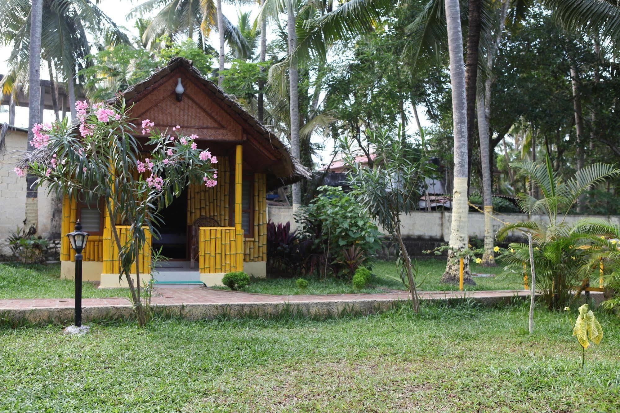 Savithri Inn Bamboo Cottages & Resorts Varkala Eksteriør billede